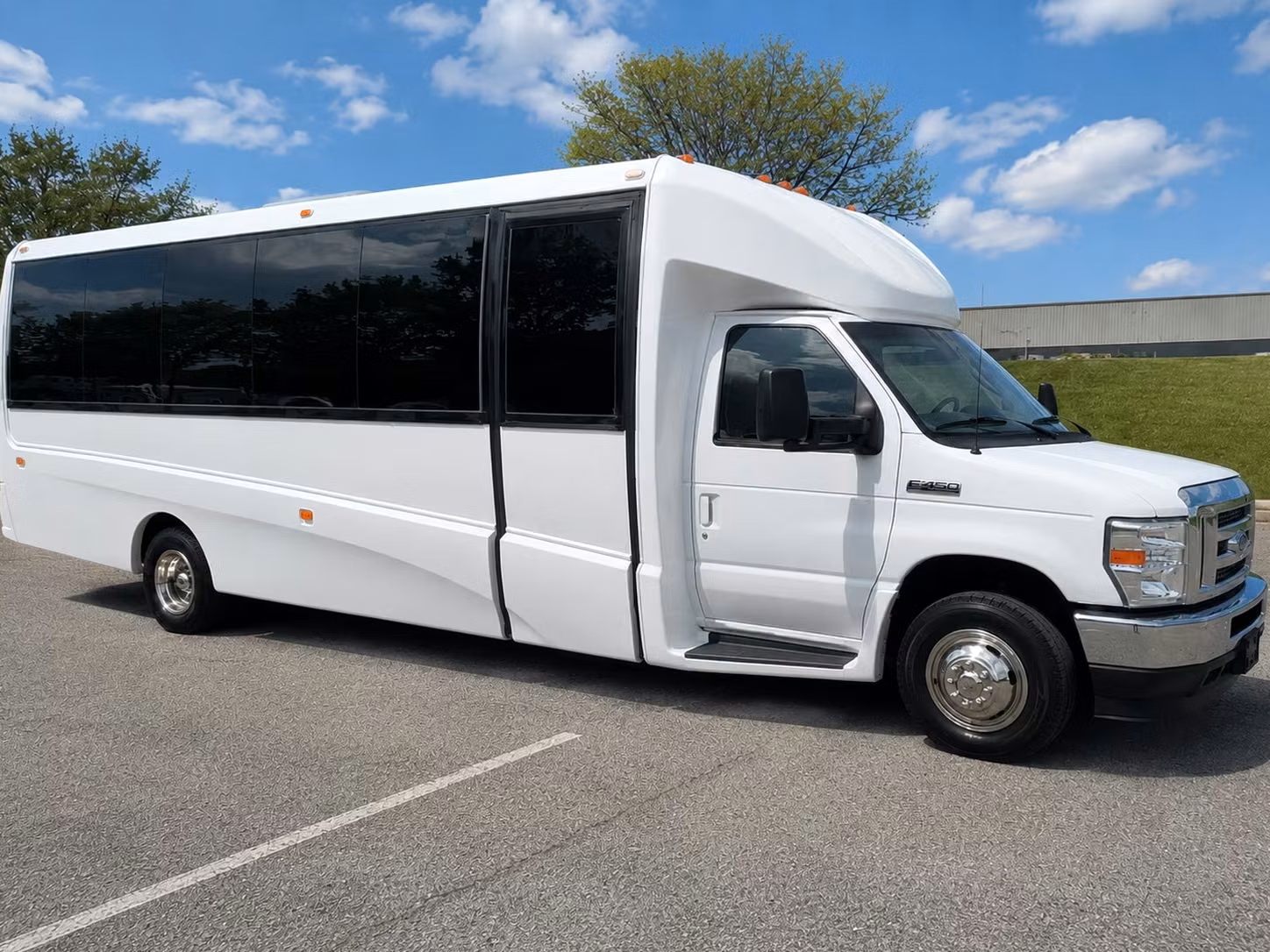 18 passenger minibus