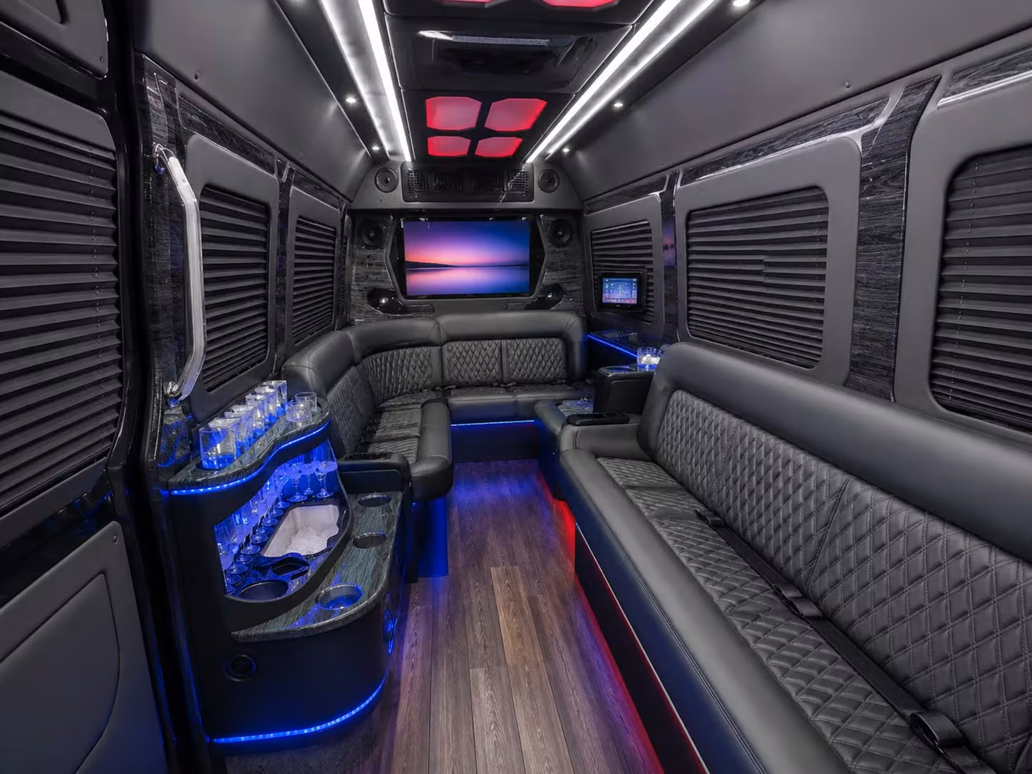 choosing the right employee transportation partner for your edmond oklahoma workforce