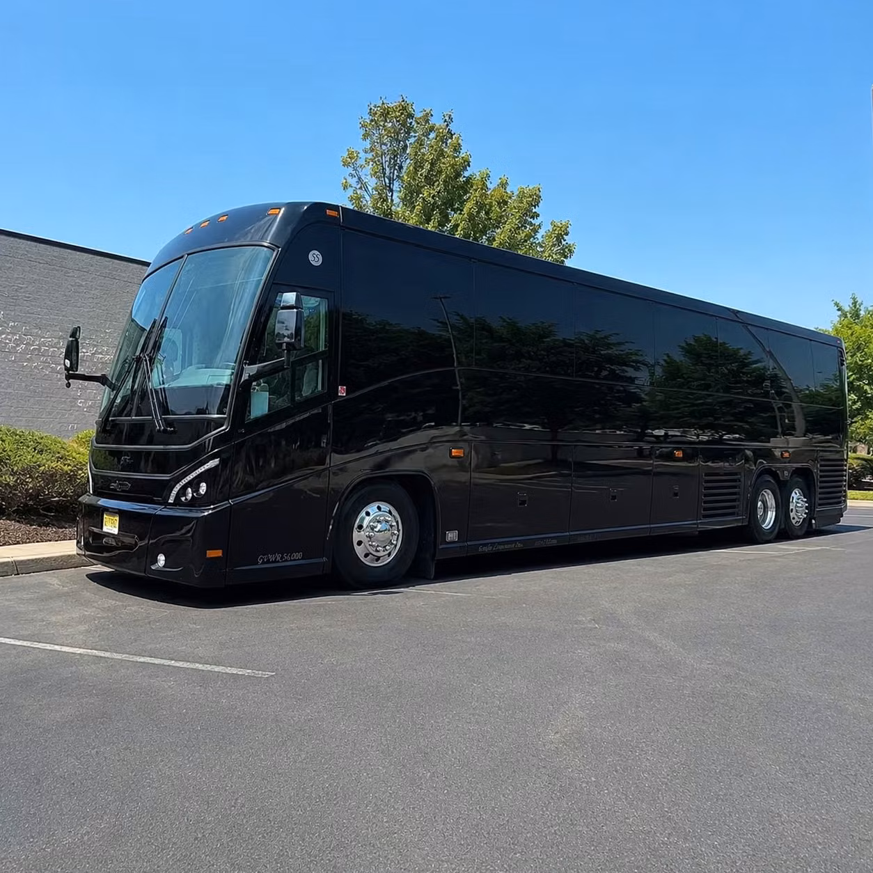 long distance wedding guest shuttles and group transportation from edmond